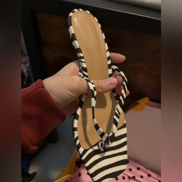 Anthropologie heeled zebra kitten sandals NEW without box eu 37 U.S. 6.5/7 - Picture 5 of 7